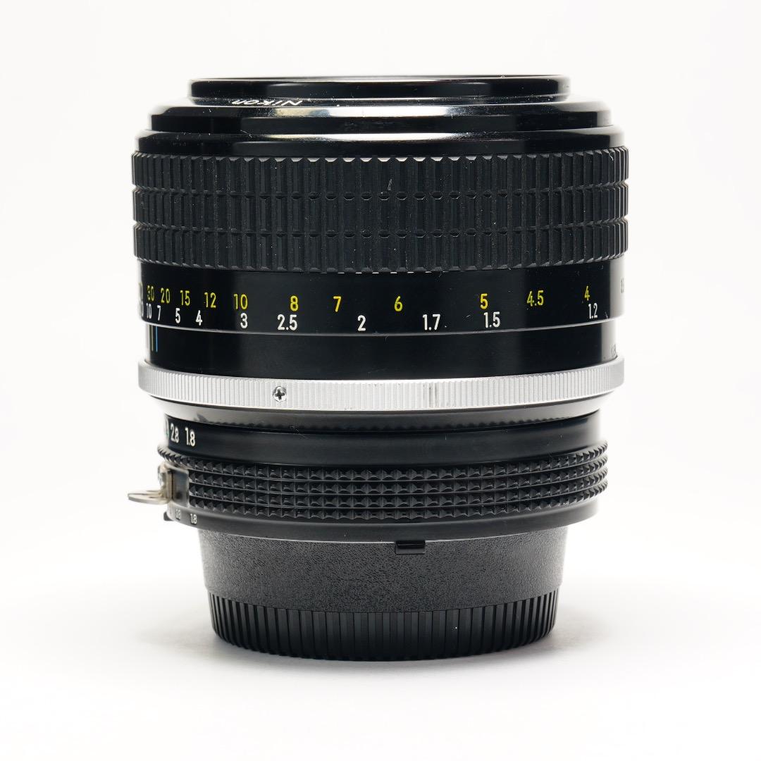 【バランス】動作◎ ニコン Ai Nikkor 85mm F1.8 397