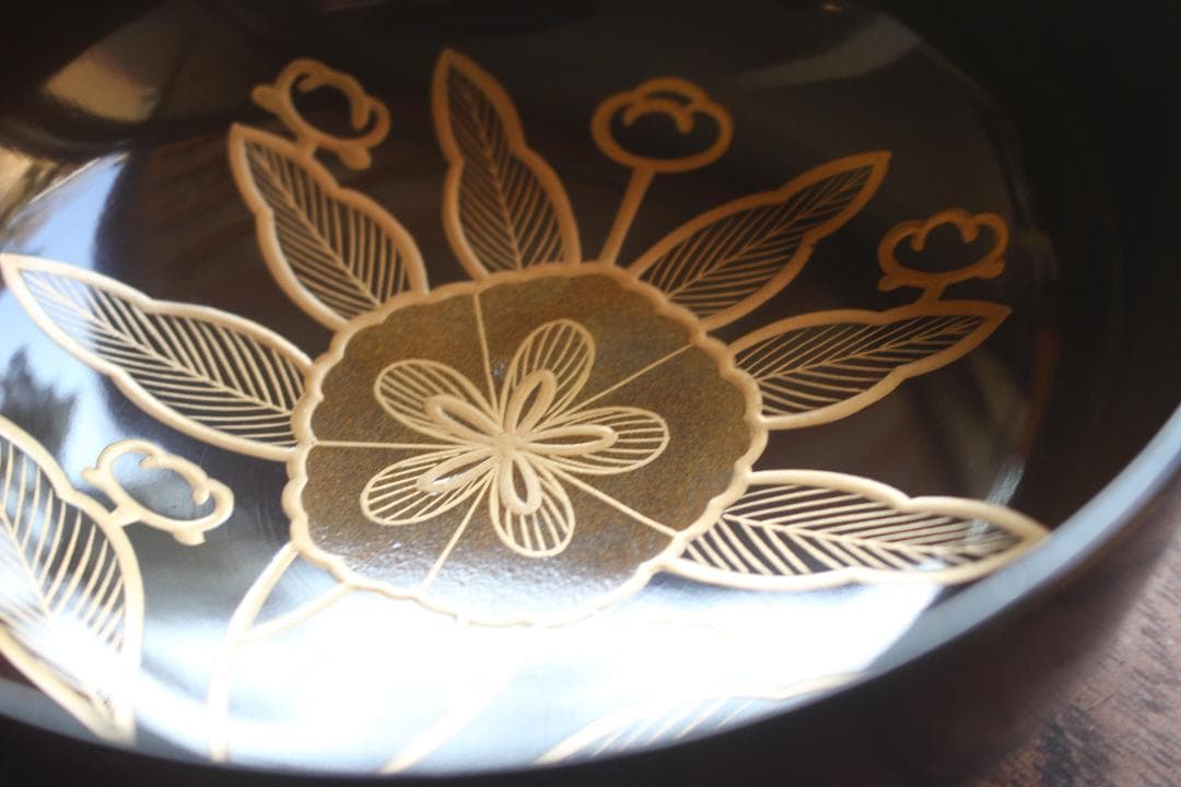 デッドストック！時代黒漆に極上木芙蓉蒔絵の映えるお椀2点（検輪島塗煮物椀懐石椀