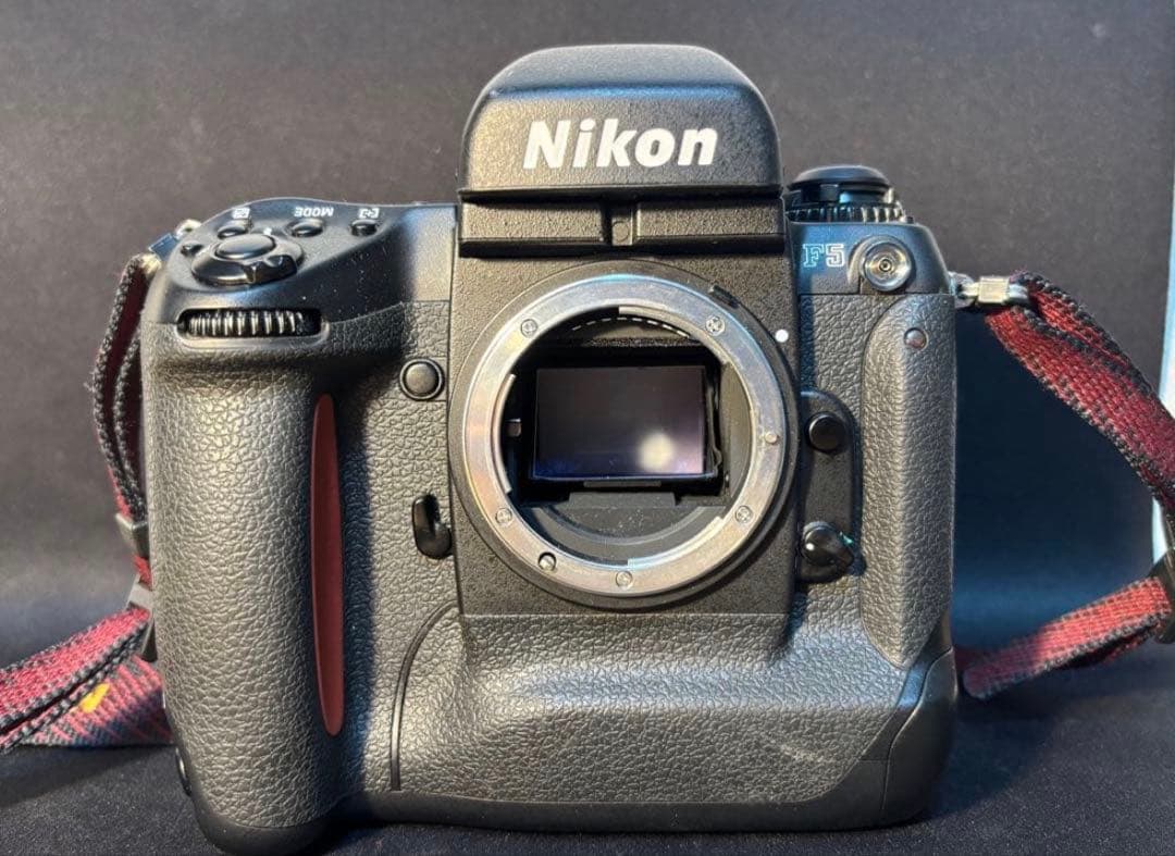 Nikon F5 ボディ　レンズ　マルチコントロールバックセット