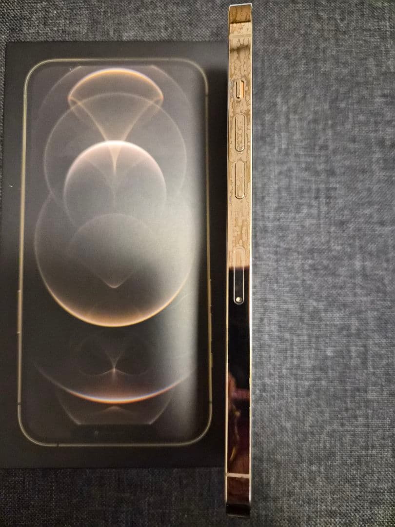 iPhone 12 Pro Max 128GB ゴールド