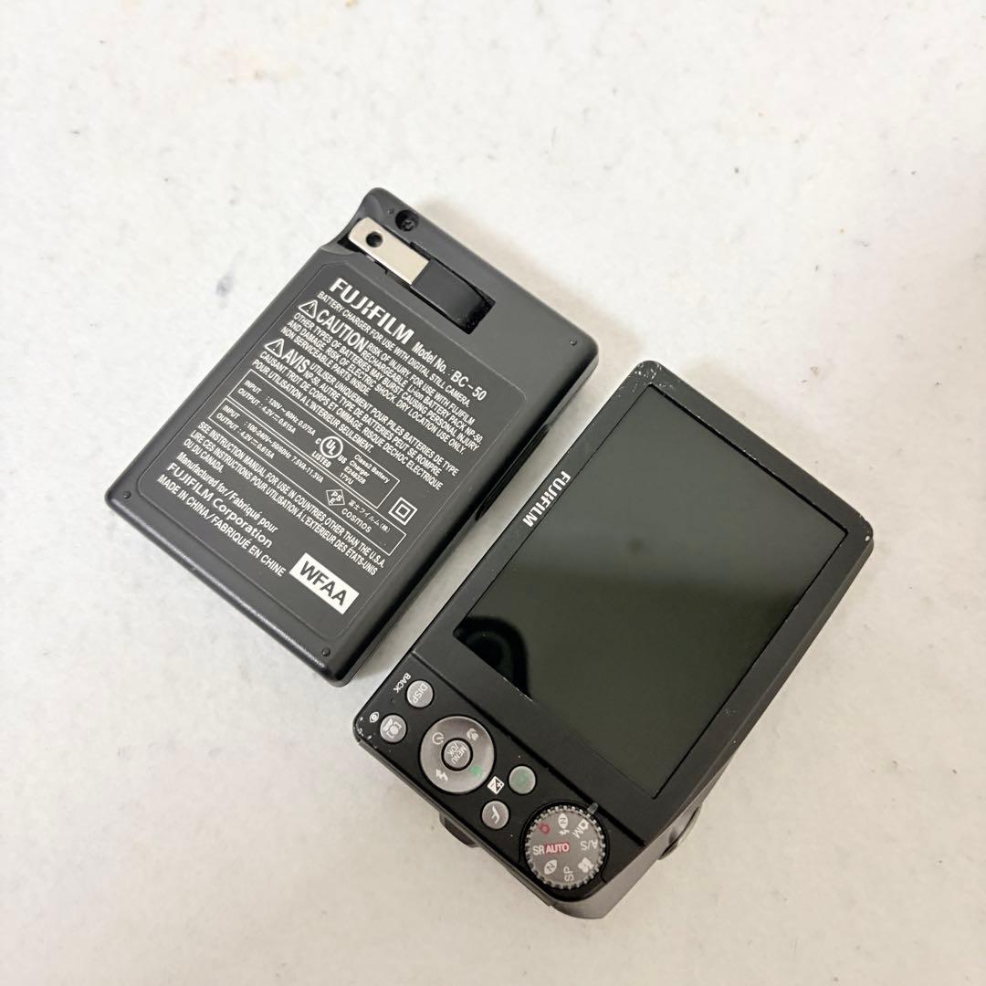 FUJIFILM FinePix F60fd コンデジ ブラック