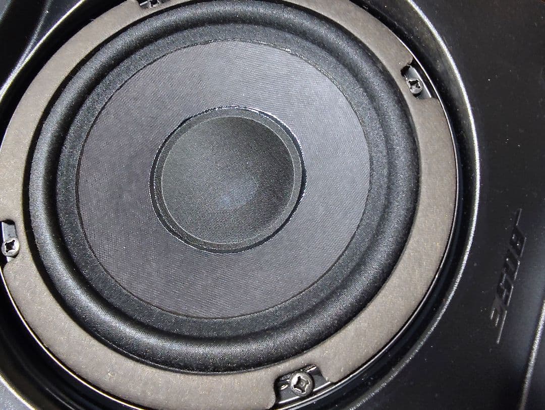 スピーカー・ウーファー BOSE 201 V SPEAKER
