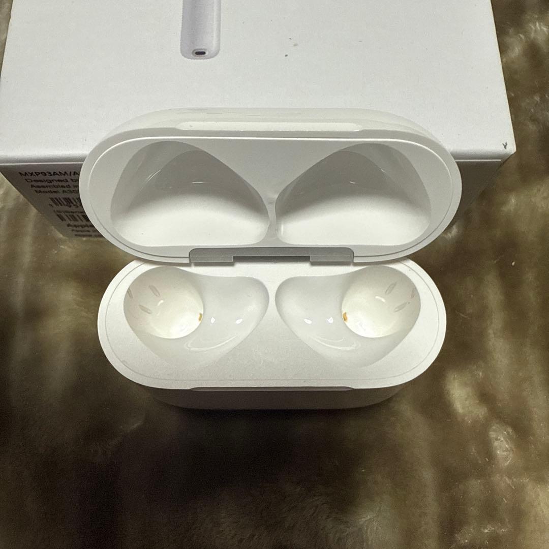 AirPods4 ホワイトノイズキャンセリング搭載