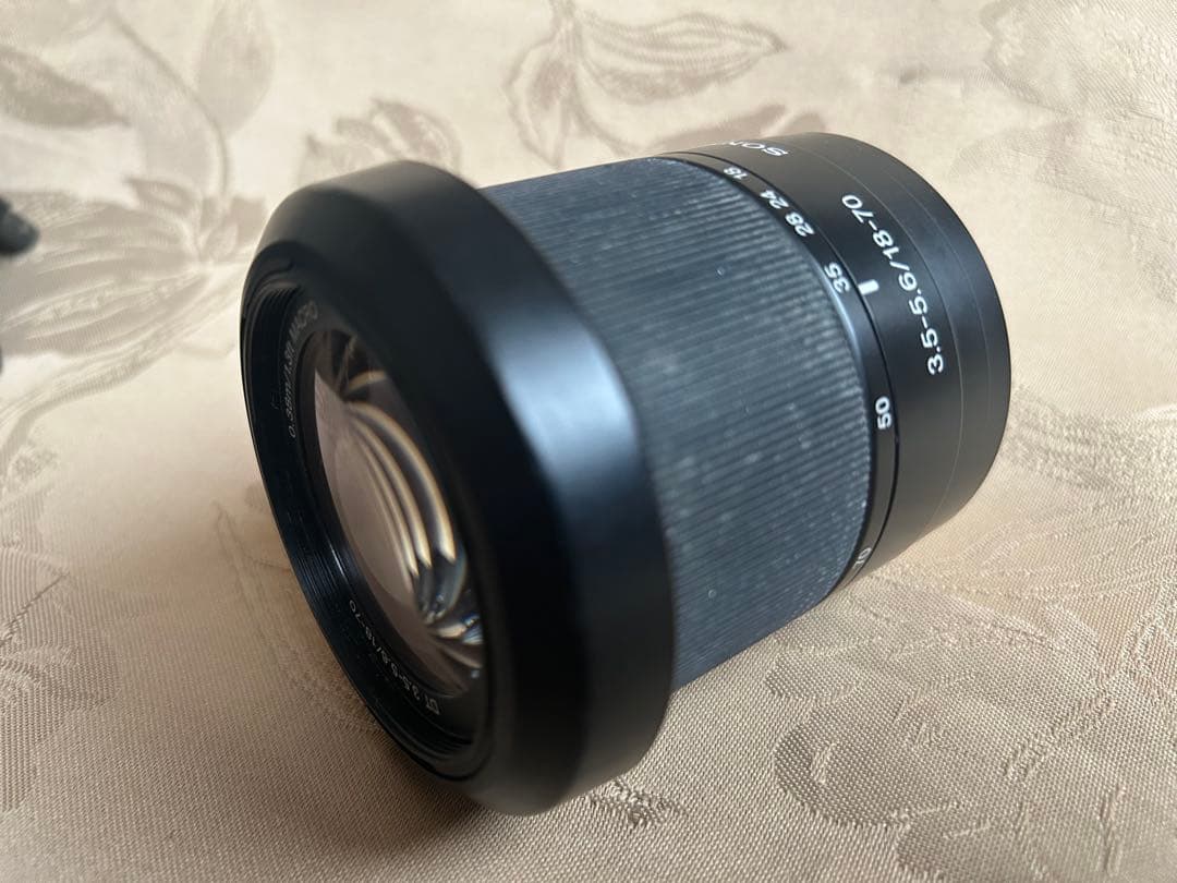 SONY α300 のデジタル一眼レフカメラ　ズーム付き　ジャンク品