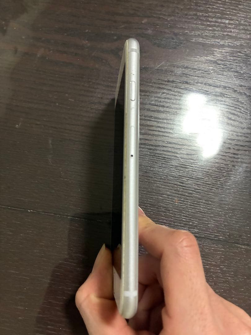 スマートフォン本体 Apple iPhone 8 64GB iOS 16.7.1