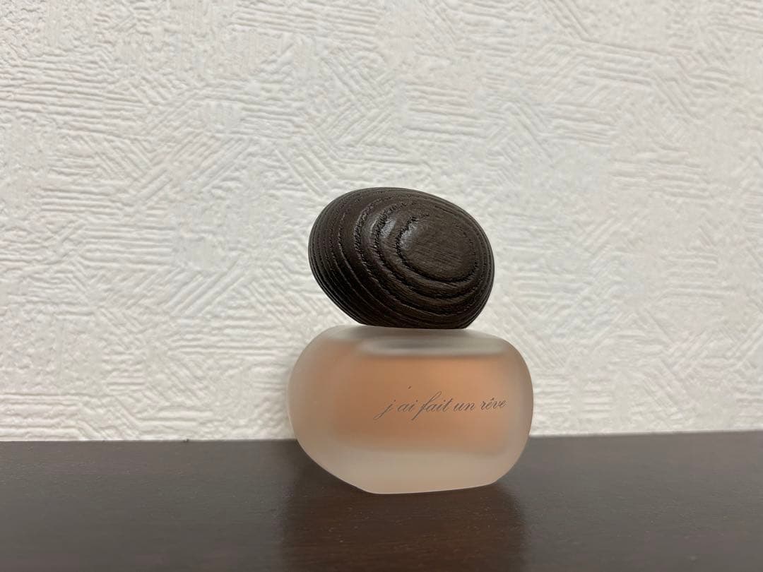 マッジャ・ベッカリ　香水　J'ai fait un reve Clair