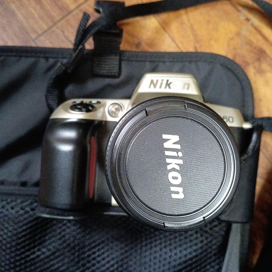 Nikon F60 フィルム一眼レフカメラ