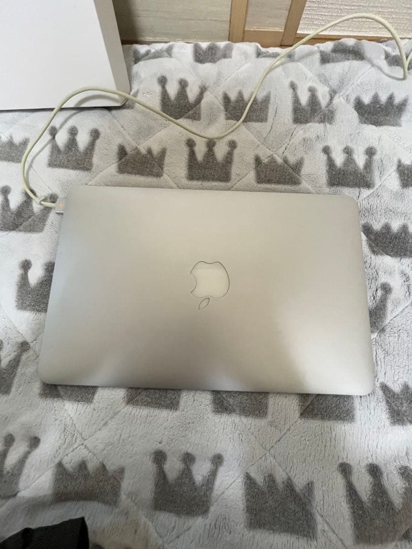 MacBook Air 2013年式　11inch Core i5 256GB