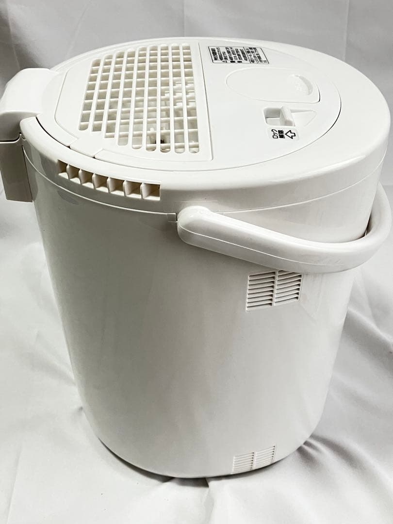 【美品】 象印 スチーム式　加湿器 EE-RQ50-WA ポット型