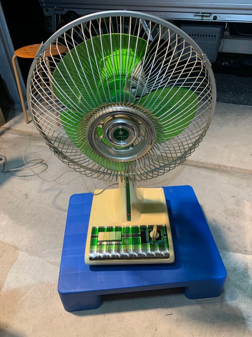 サンヨー 扇風機 昭和レトロ 当時物 インテリア レトロポップ 緑 グリーン