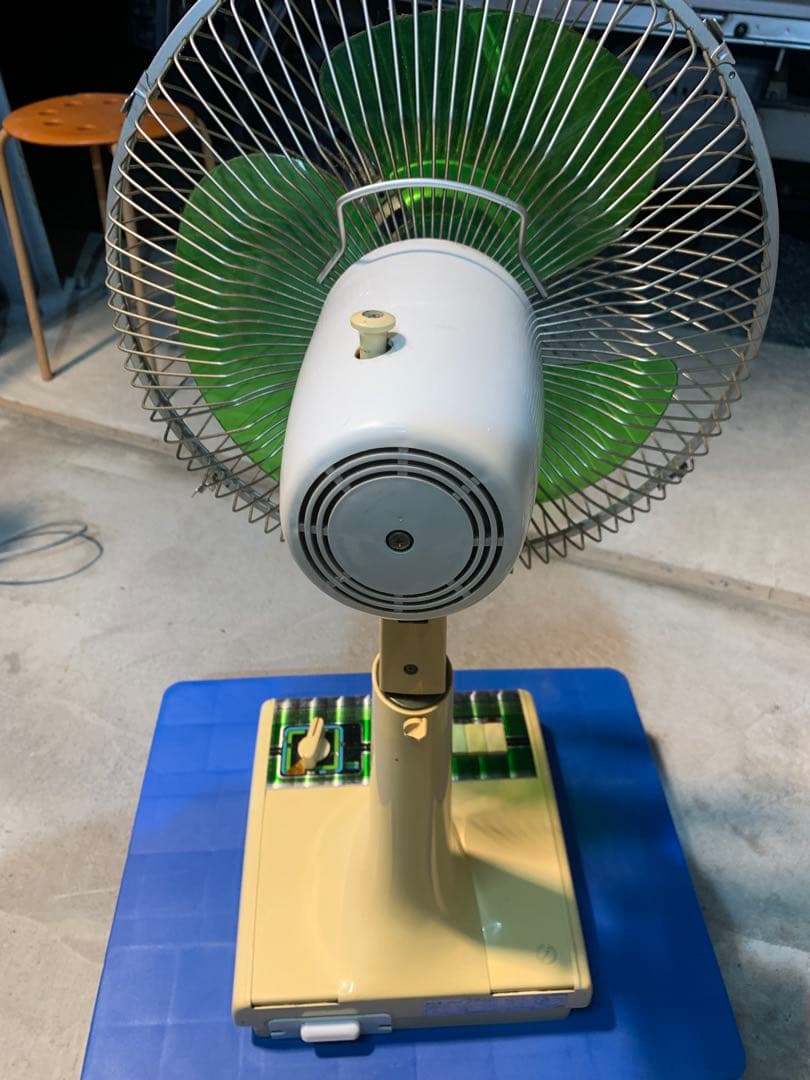 サンヨー 扇風機 昭和レトロ 当時物 インテリア レトロポップ 緑 グリーン
