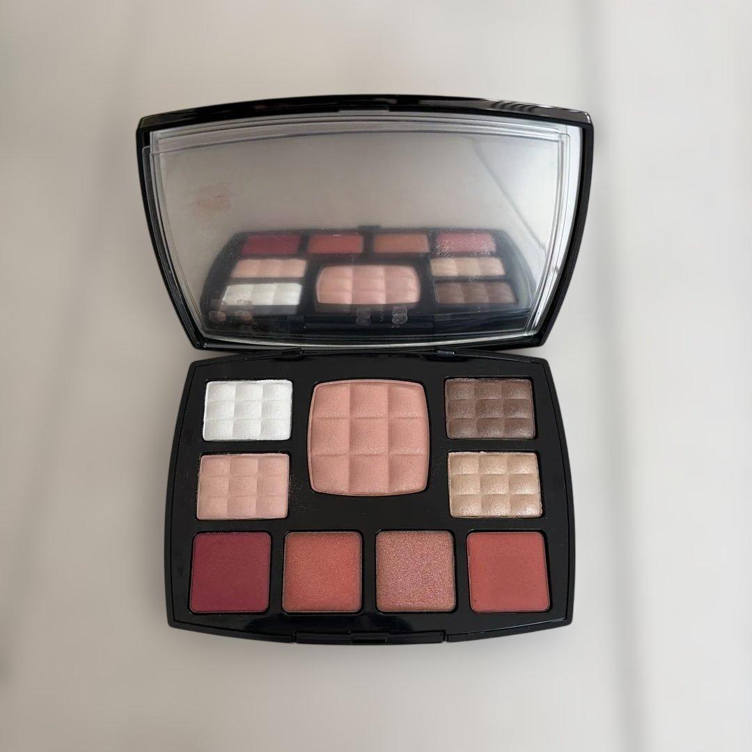 CHANEL シャネル　トラベルメイク　パレット