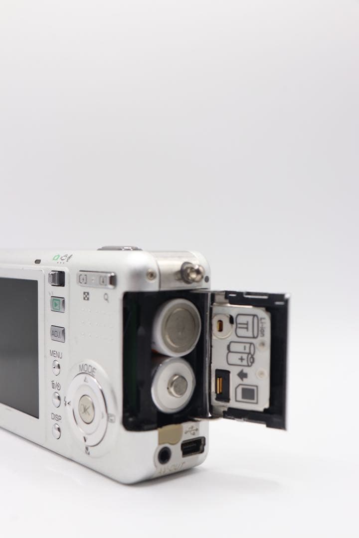 ✨動作確認済み！✨RICOH Caplio R2 単三電池で使用可能！