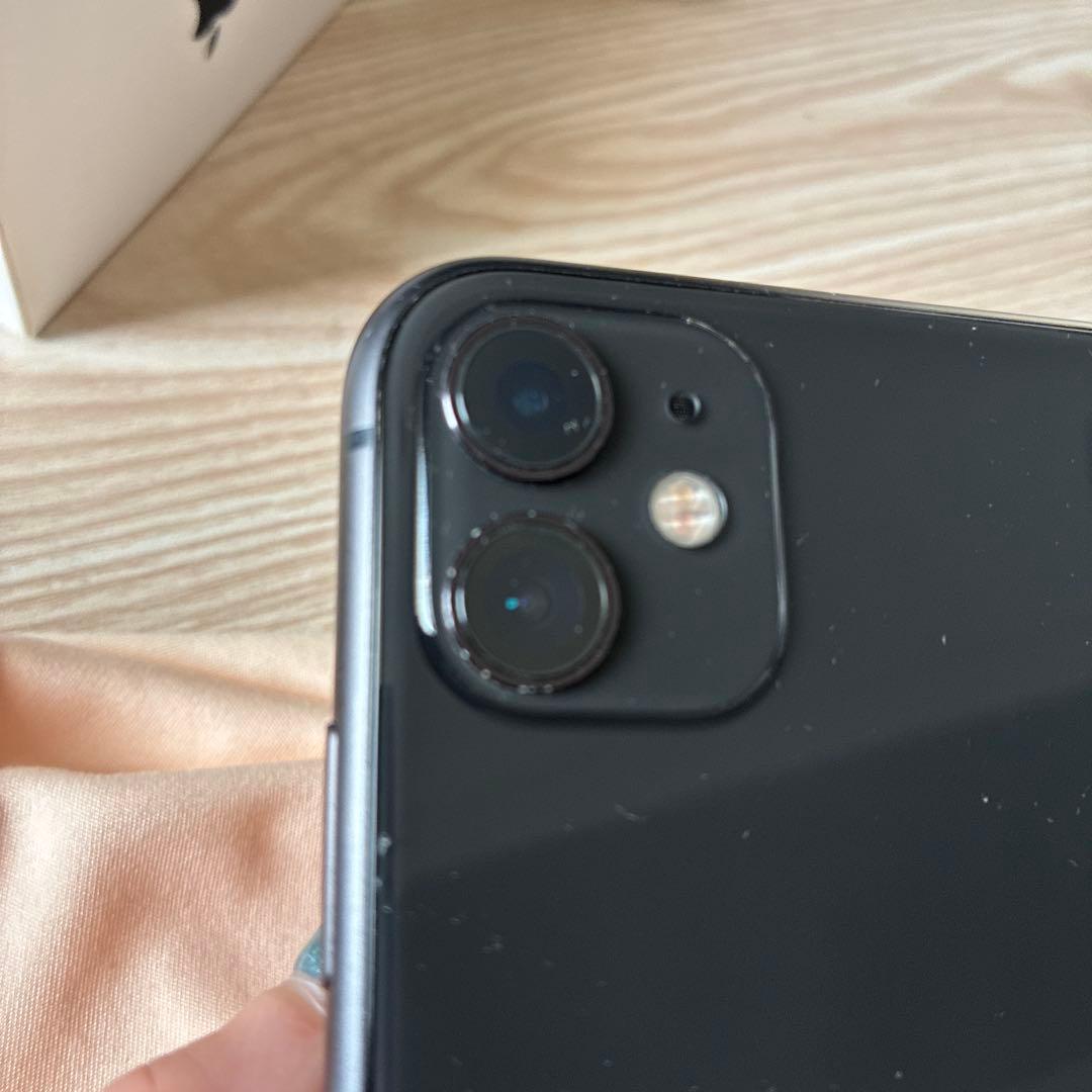 iPhone11 64GB 本体 ブラック　バッテリー69%