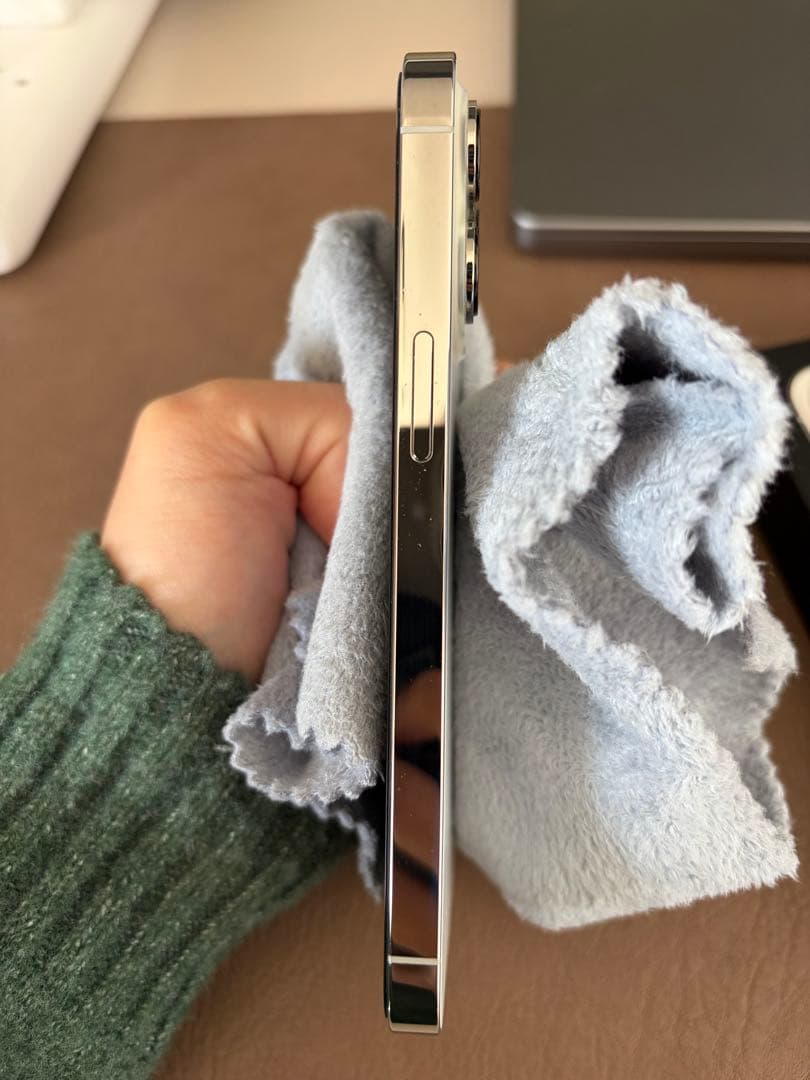 Apple iPhone 13 Pro ホワイト