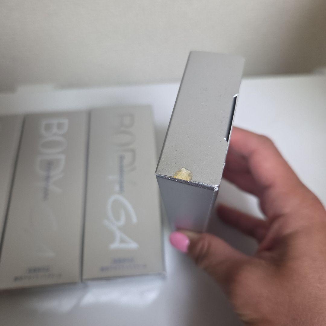 BODYGA デオドラントクリーム 4本セット 箱難あり