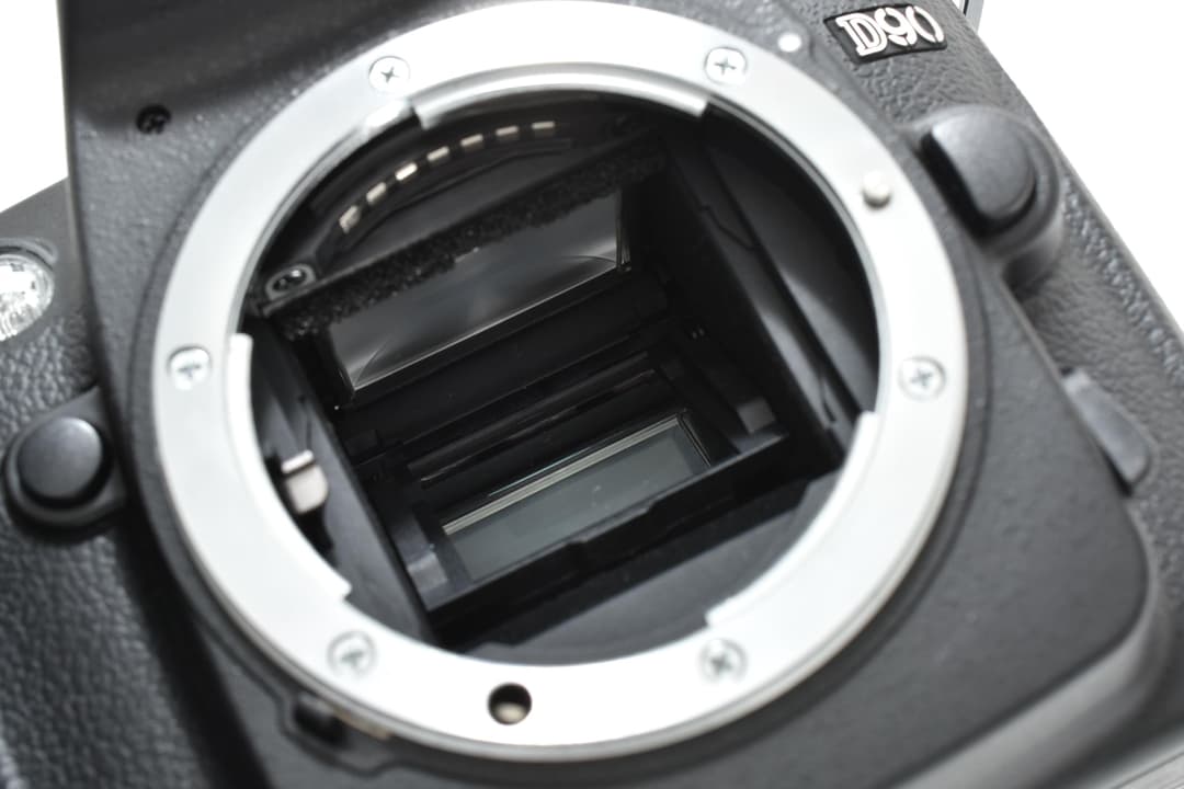 ■ 美品 ■ ニコン Nikon D90 ボディ 0454