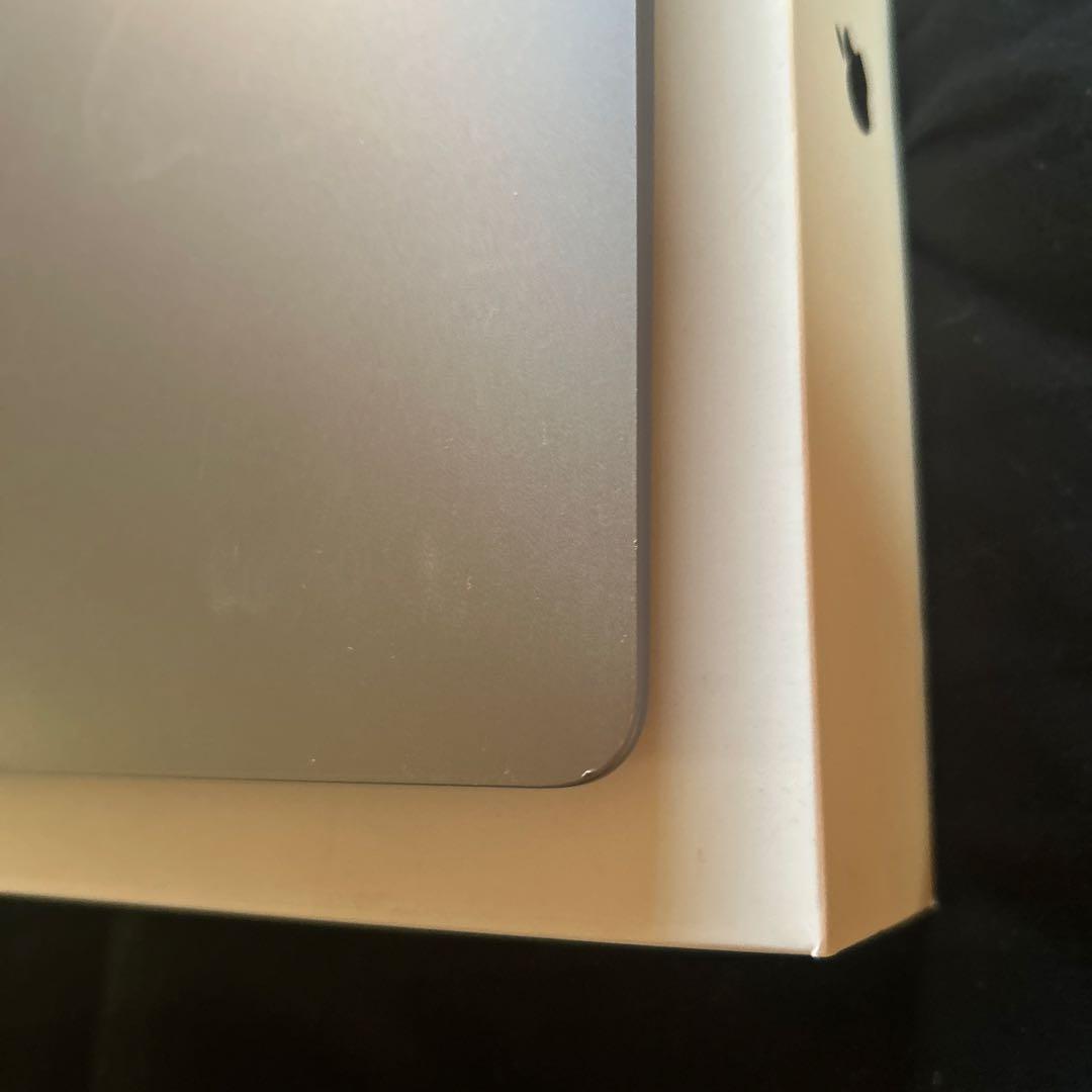 MacBookAir20s 13インチ i3 16GB 256GBバッテリー正常