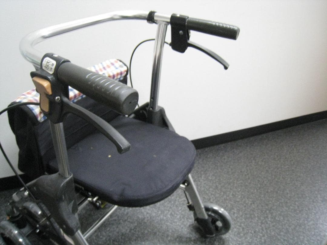 テイコブリトルハイ　HS05　チェックブルー 幸和製作所 歩行器 ①
