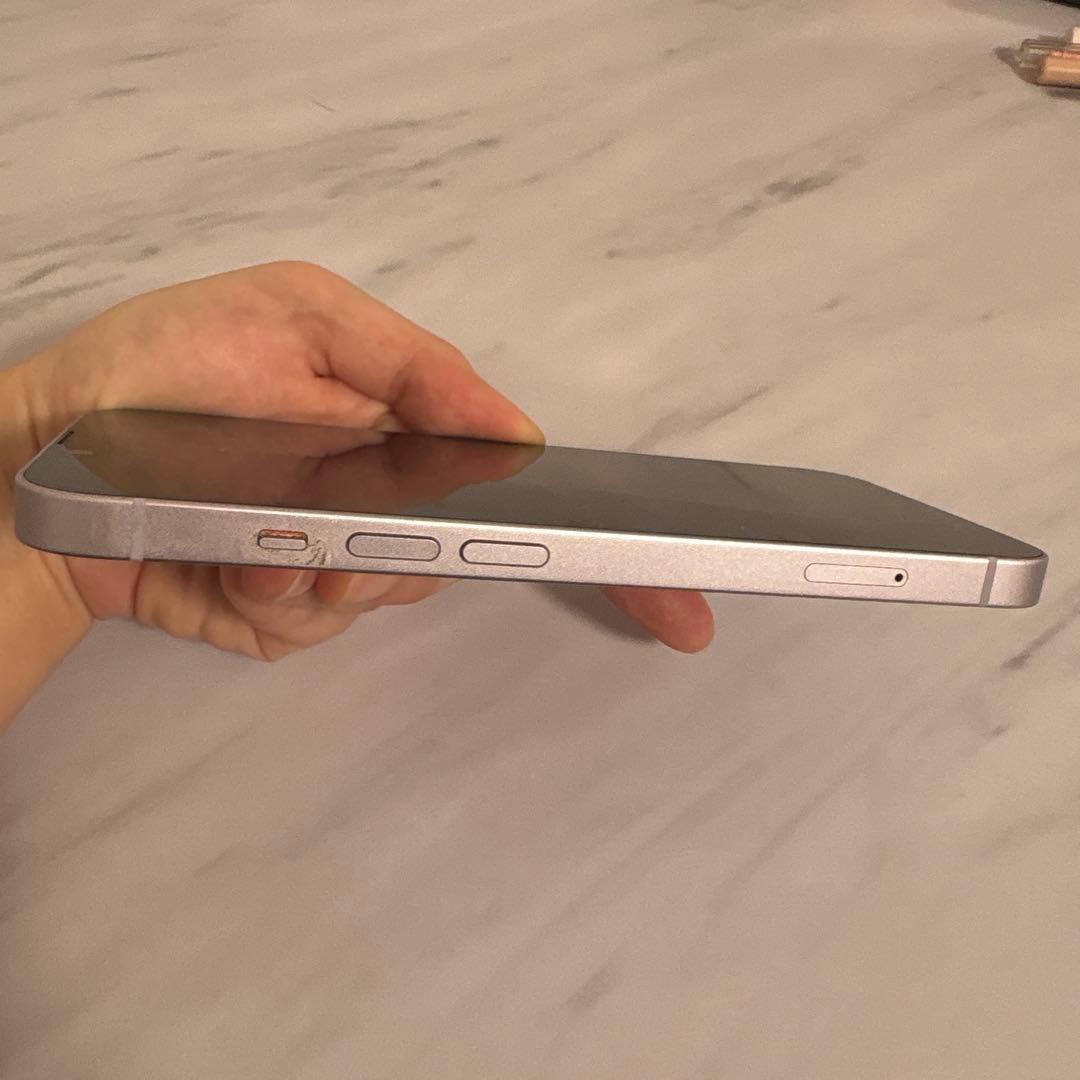 Apple iPhone 14 パープル 画面ひび割れジャンク品
