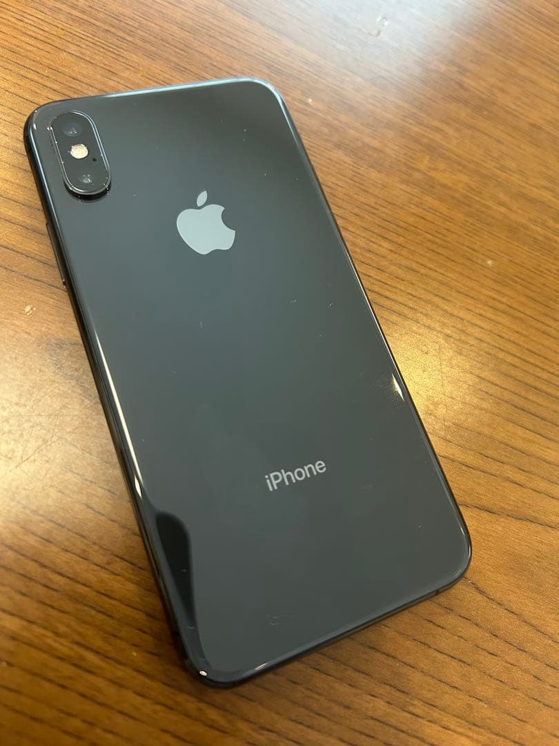 iPhone XS スペースグレイ 256GB バッテリー81%