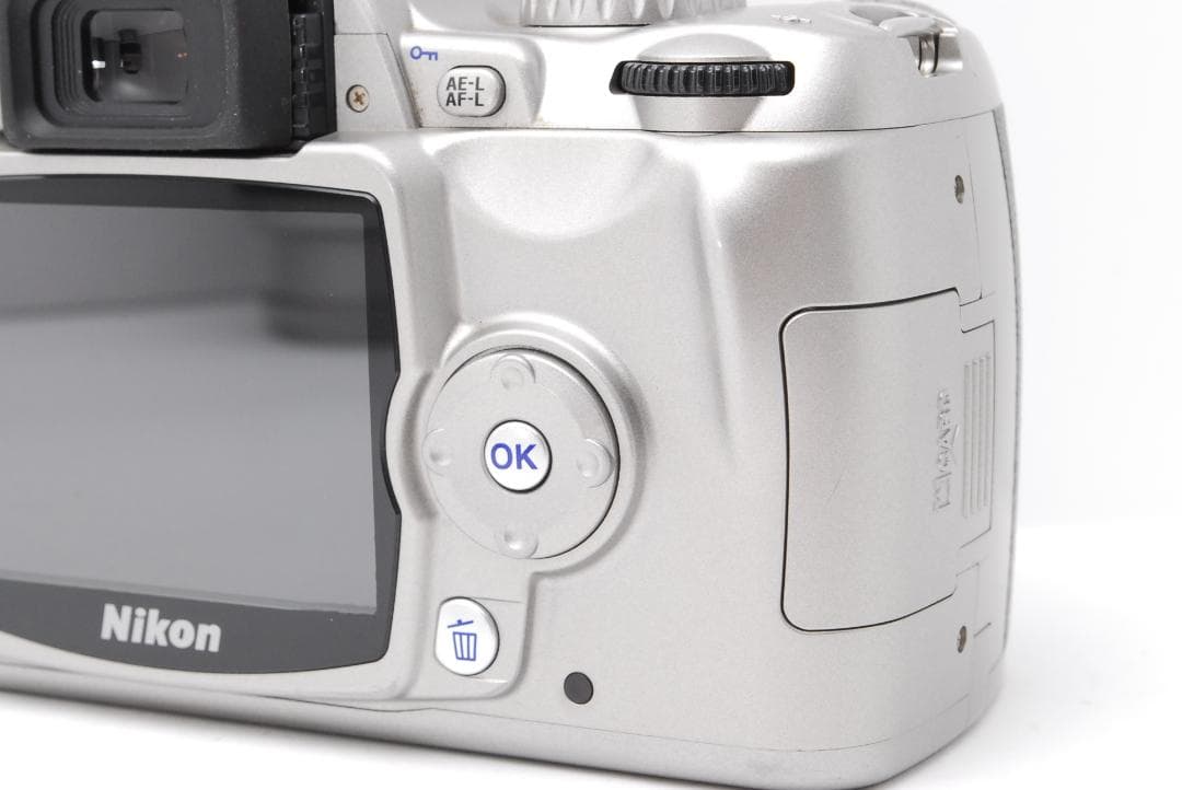 【希少カラー　グレー】Nikon D40　スマホ転送　小型軽量　旅行　卒園　入園