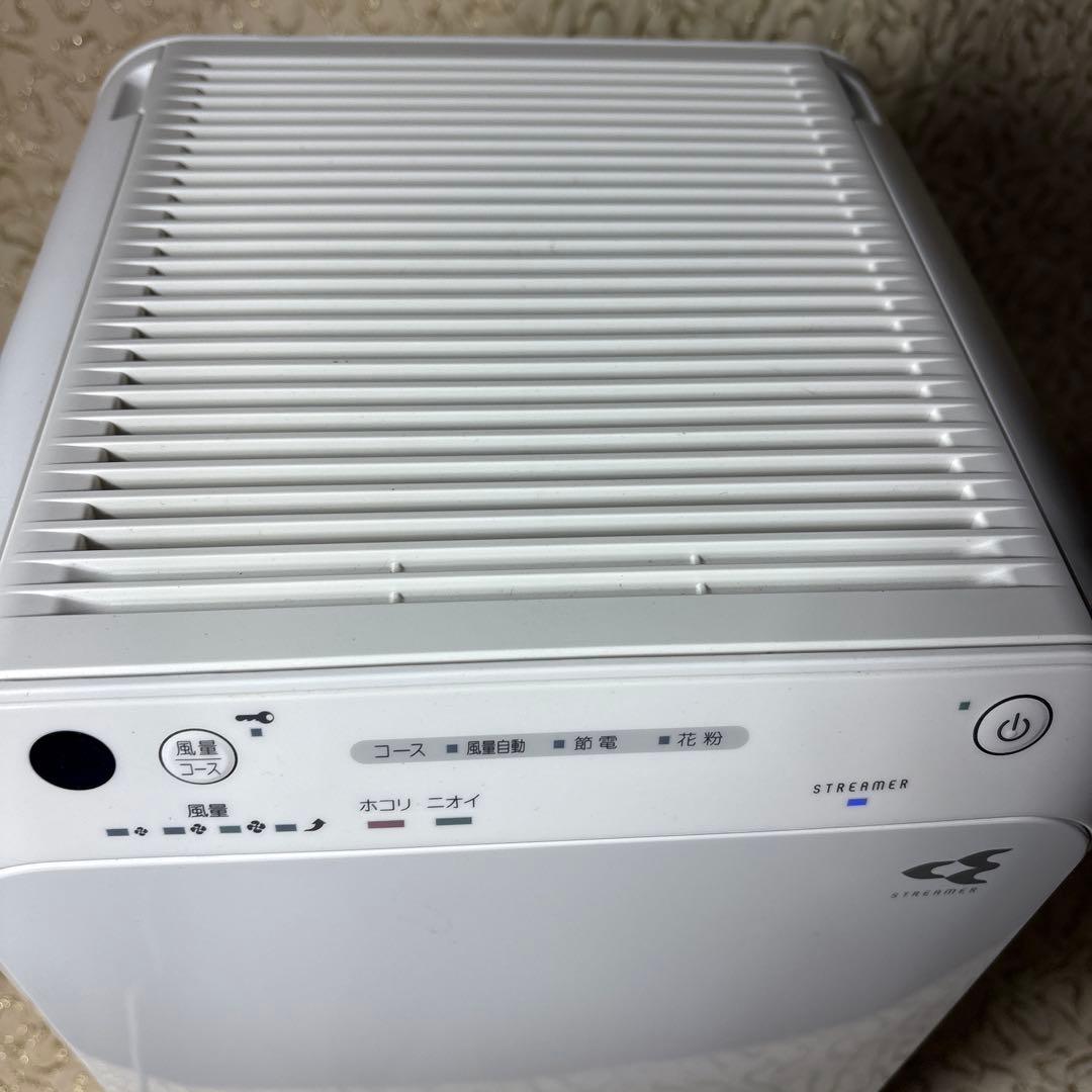 2021年製　DAIKIN ストリーマ空気清浄機 MC55X-W