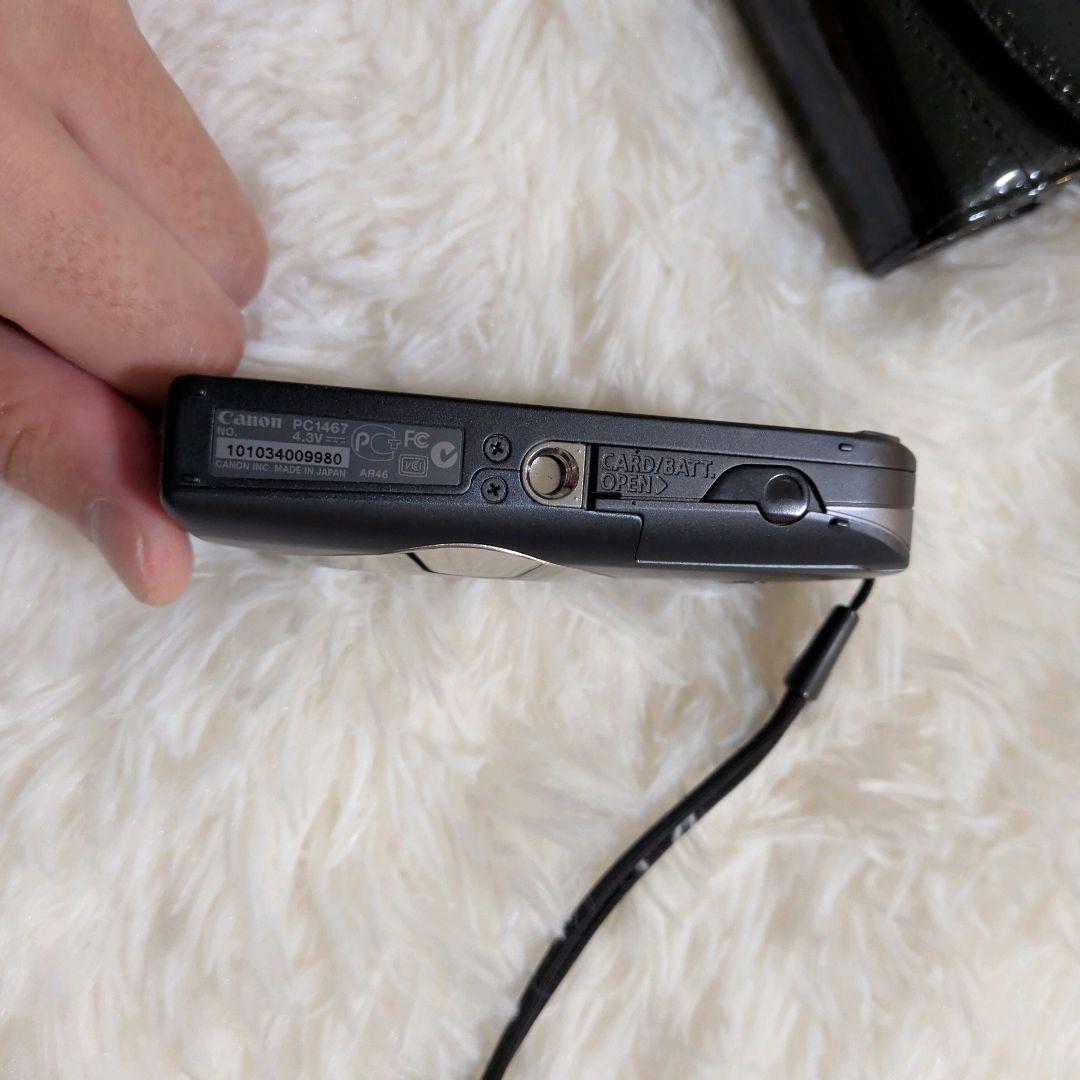 【美品】キャノン IXY 10S 14.1メガピクセル コンデジ