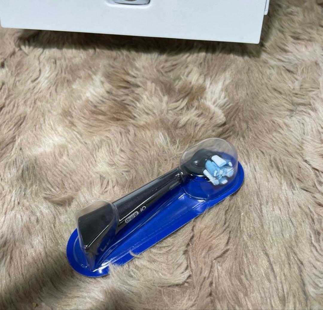 ブラウン 電動歯ブラシ オーラルB iOM92B20BK-W