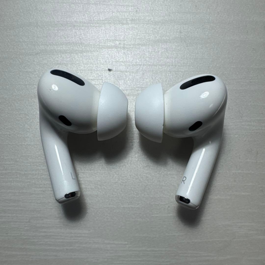 AirPods Pro 初代　本体 充電ケース付き