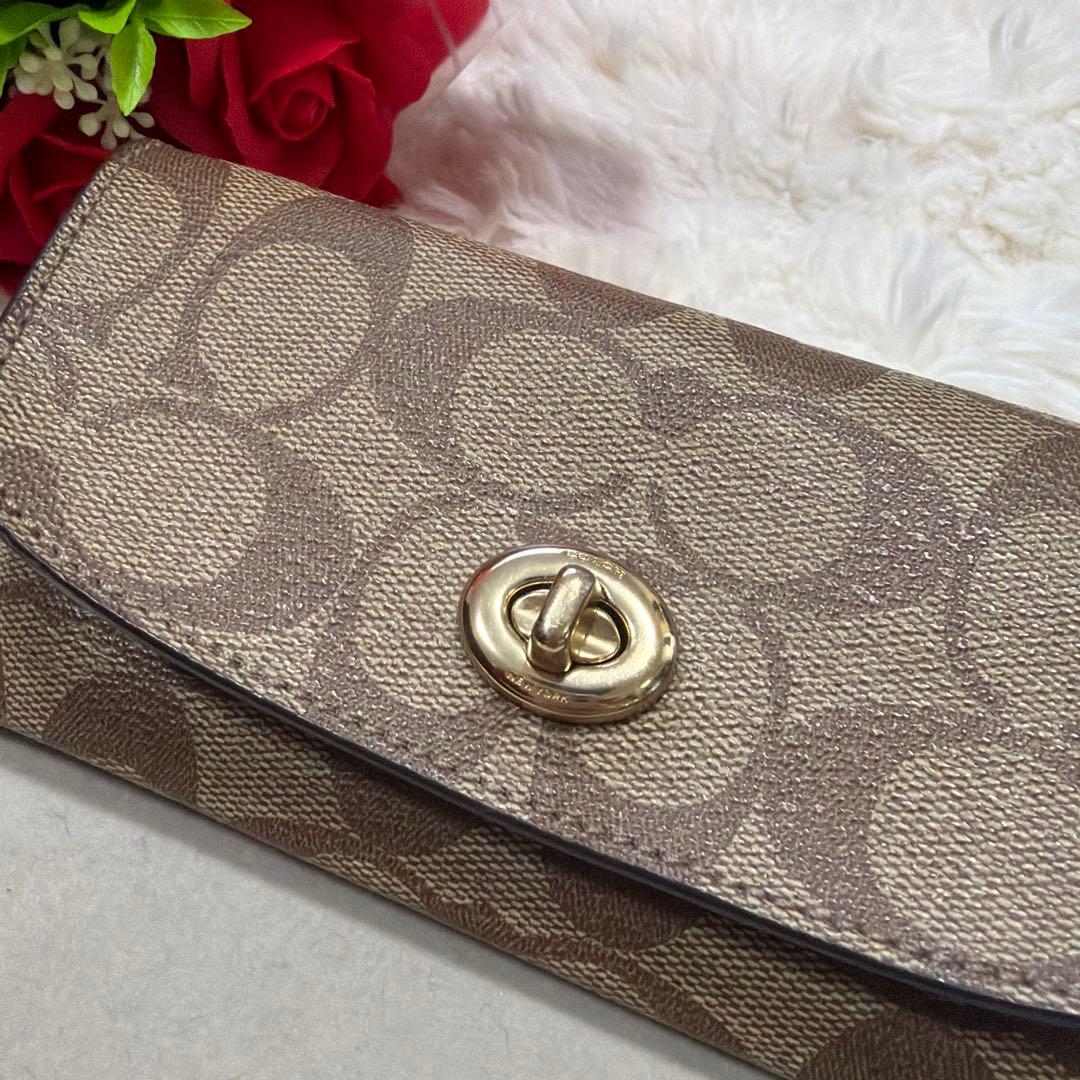 coach コーチ　シグネチャー　メガネケース　ターンロック　ゴールド金具