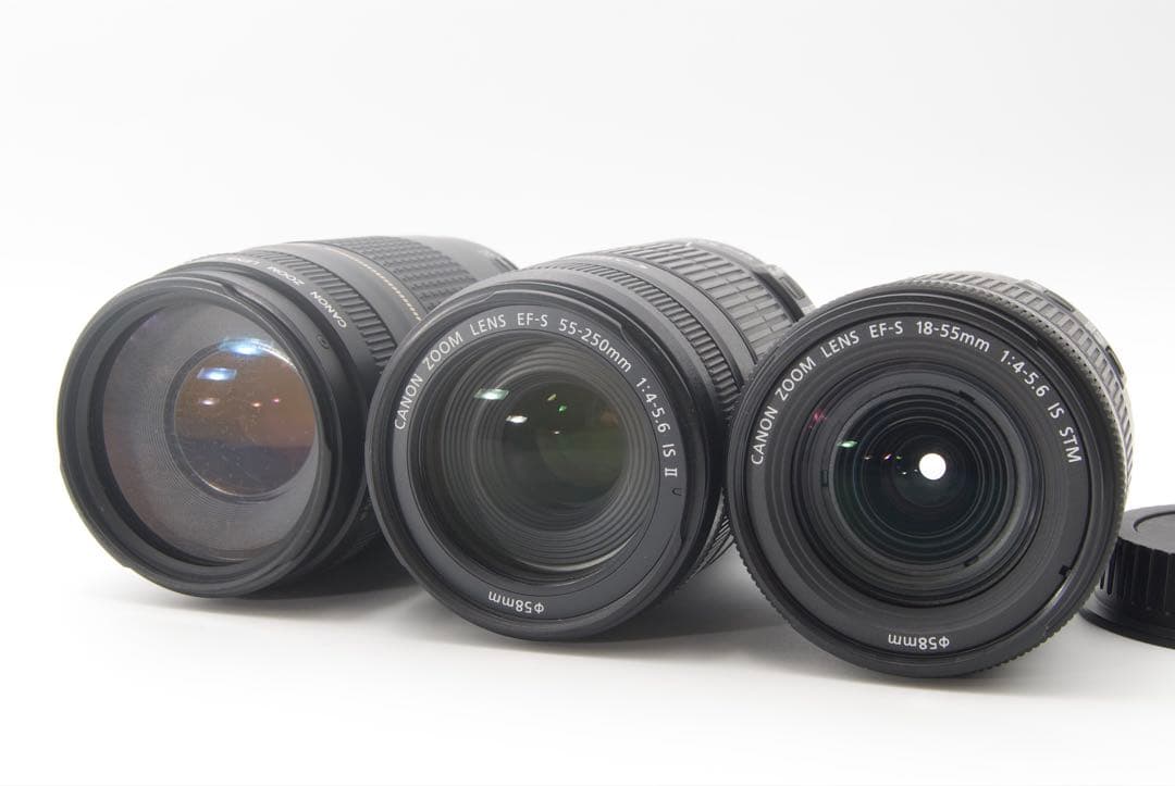 Canon EOS Kiss X10i デジタル一眼レフカメラ　レンズ3本キット