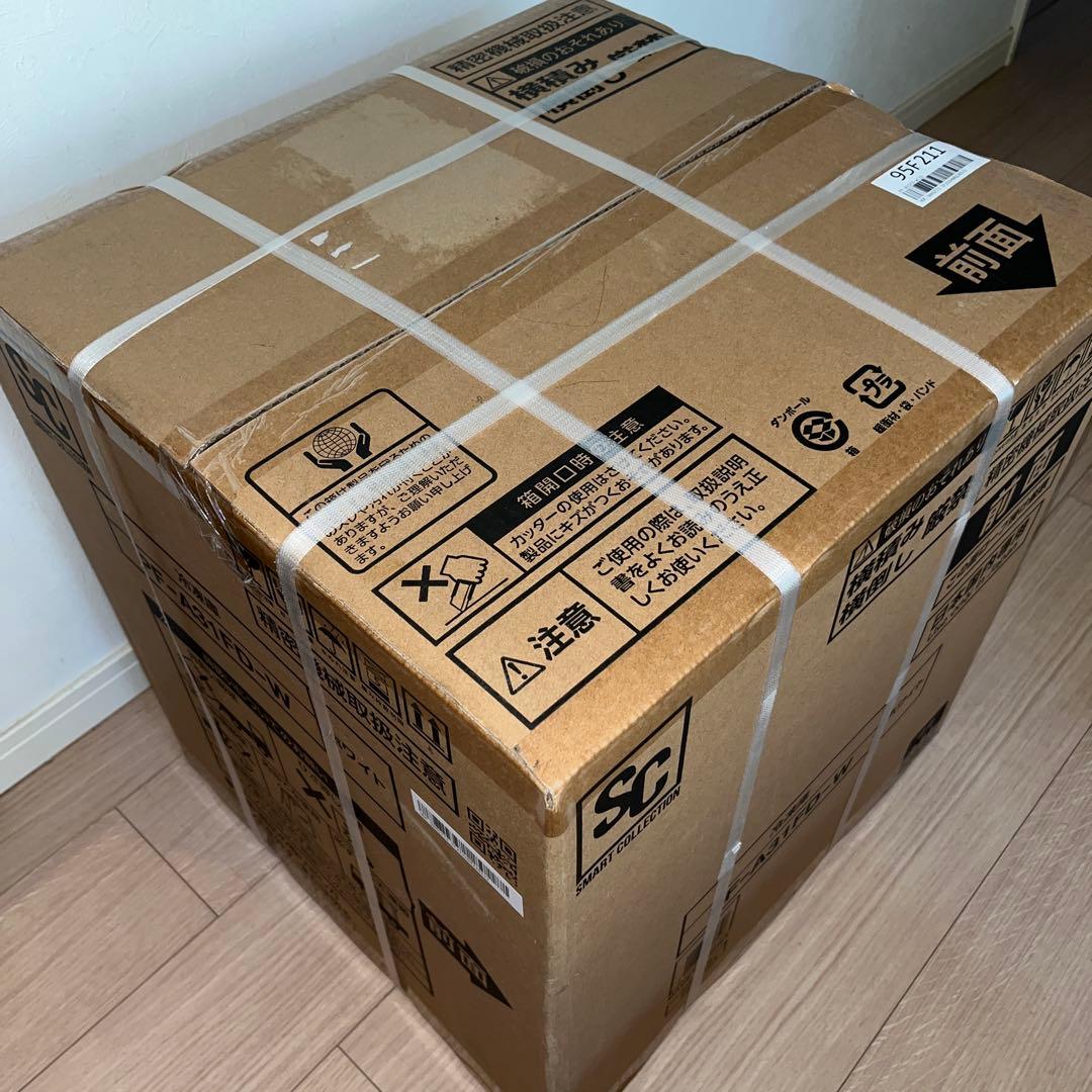 《新品未使用》アイリスオーヤマ冷凍庫 31L ホワイト