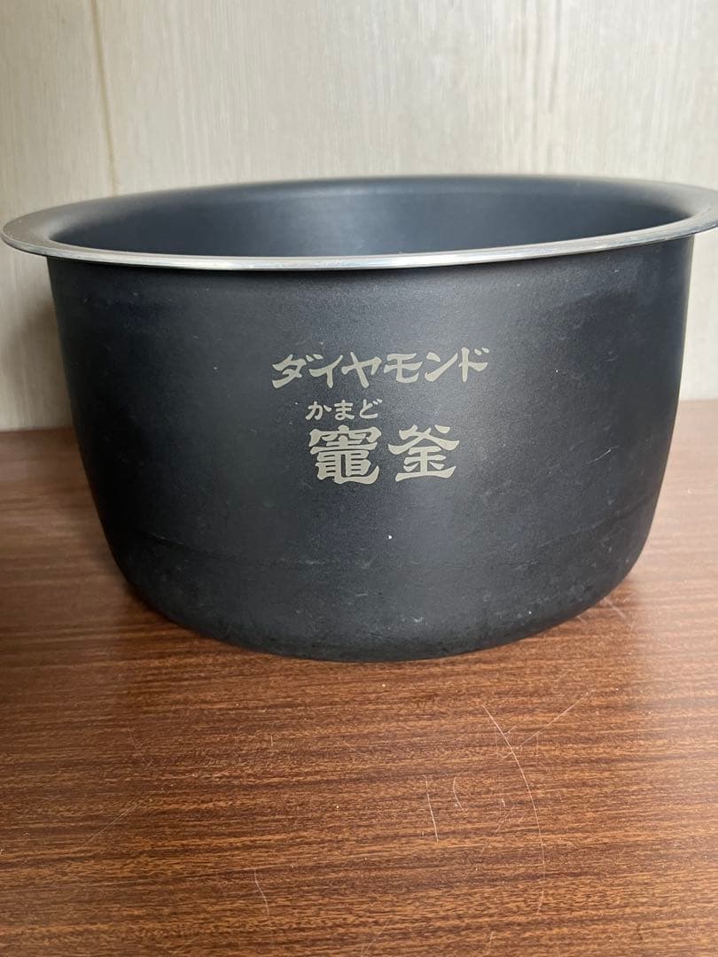 Panasonic SR-M10E3 IH炊飯器 5.5合 2023年製 綺麗