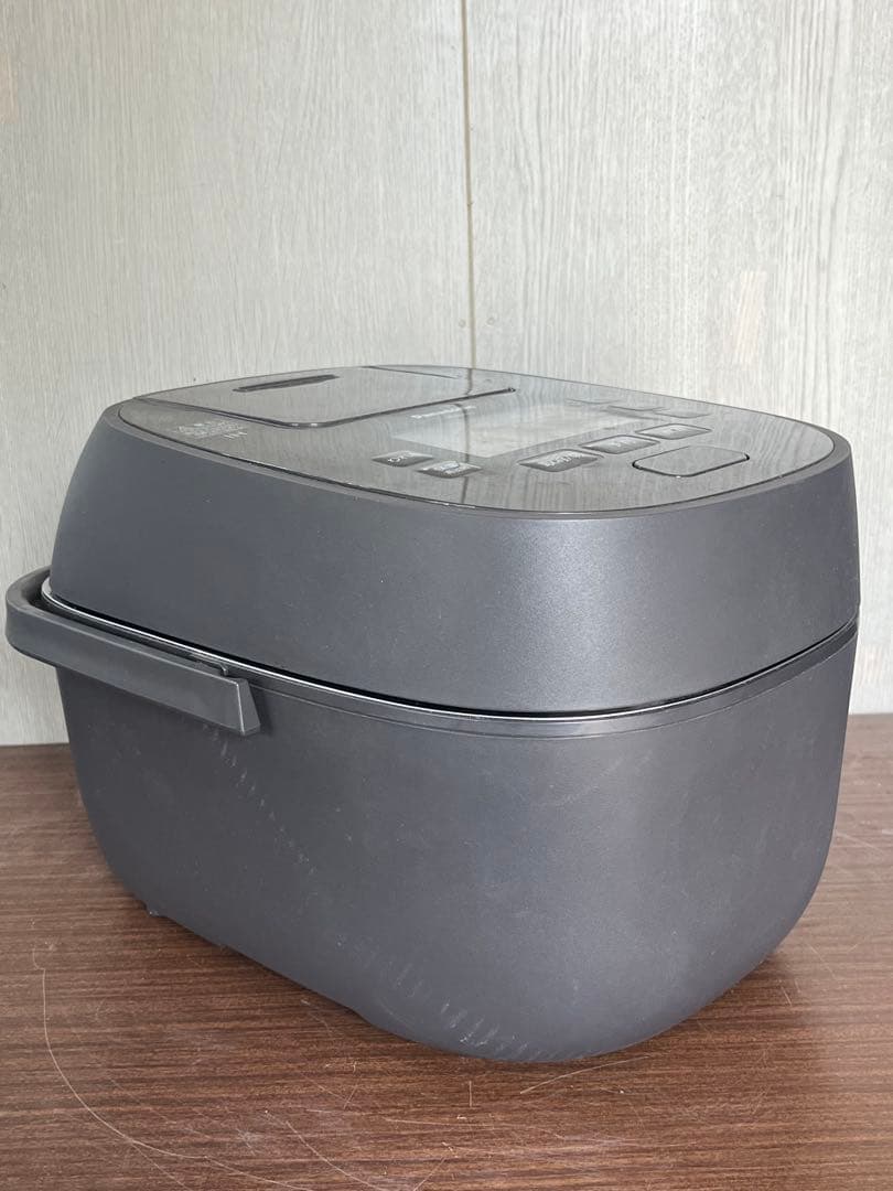 Panasonic SR-M10E3 IH炊飯器 5.5合 2023年製 綺麗
