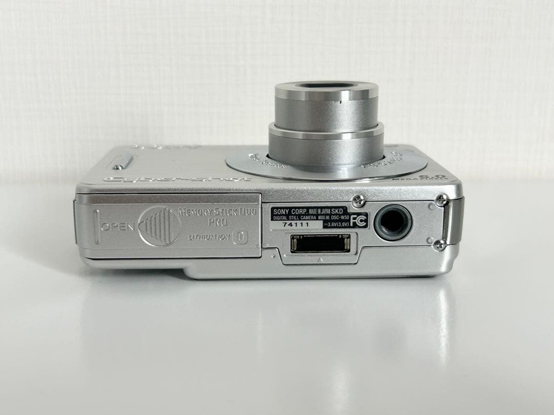 122 SONY cyber shot DSC-W50 コンデジ