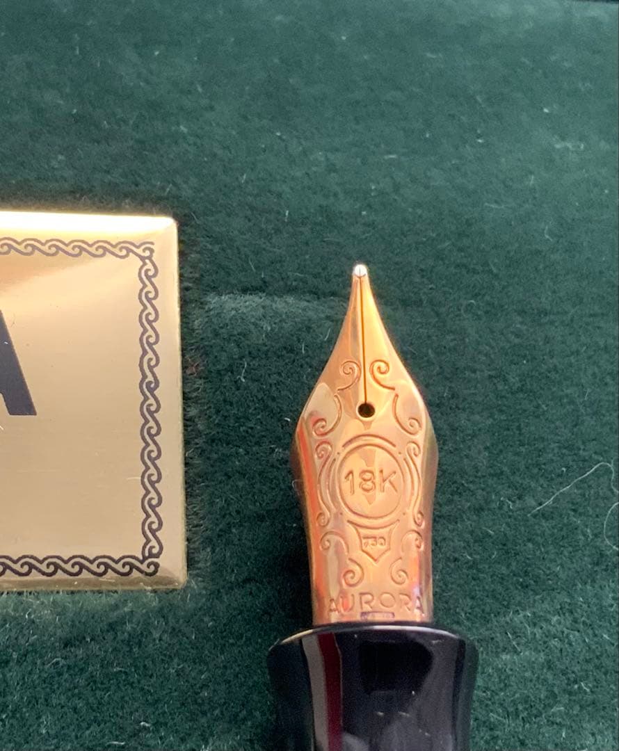 アウロラ AURORA 限定万年筆 ヴェルディ18K B 太字　純銀にゴールド