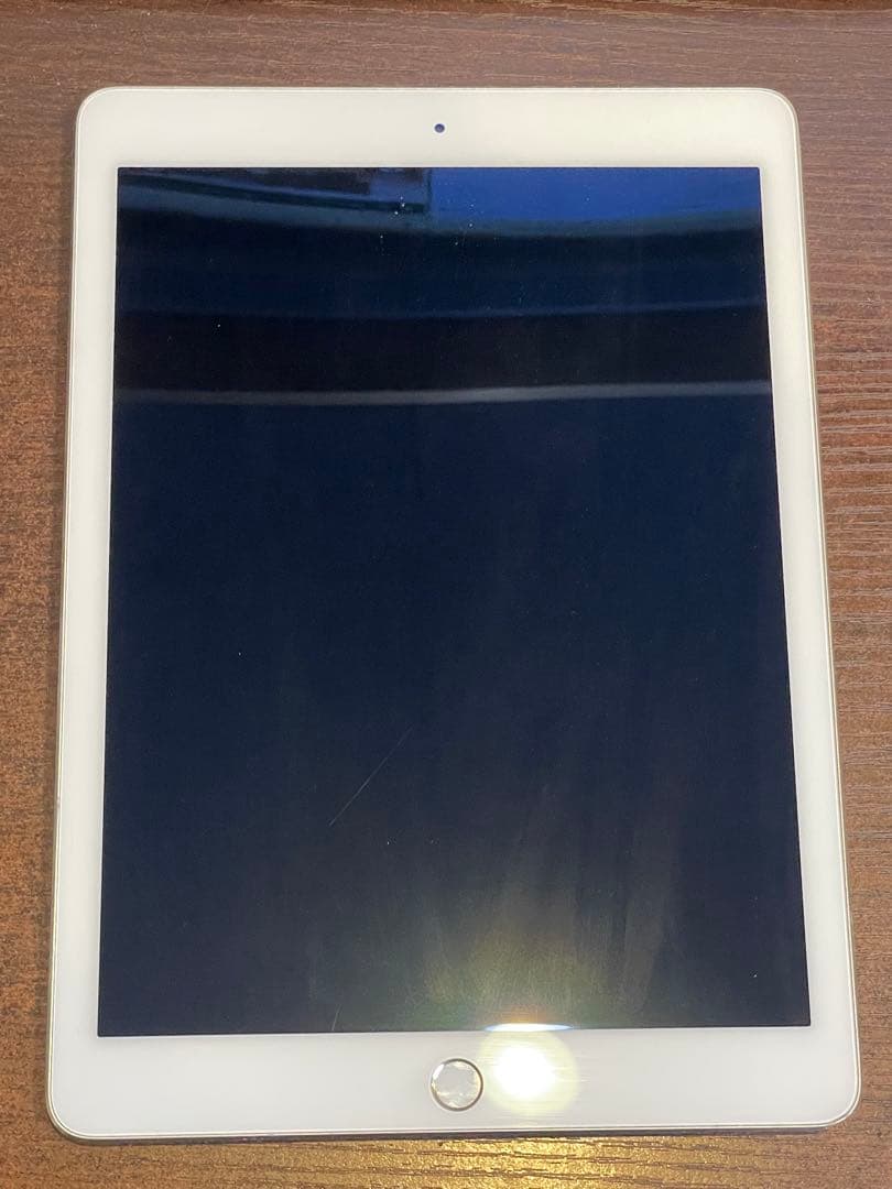 Apple iPad Air2 Wi-Fiモデル 32GB 動作OK②