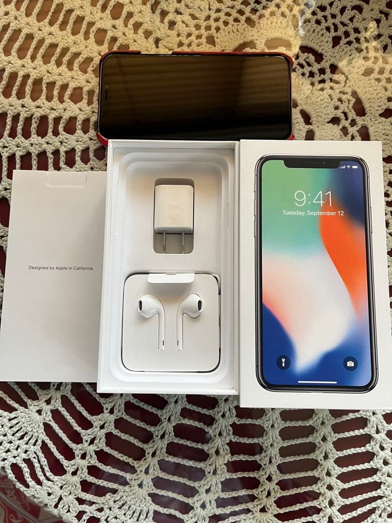 iPhone X シルバー 256GB iPhone10 安心データ消去利用