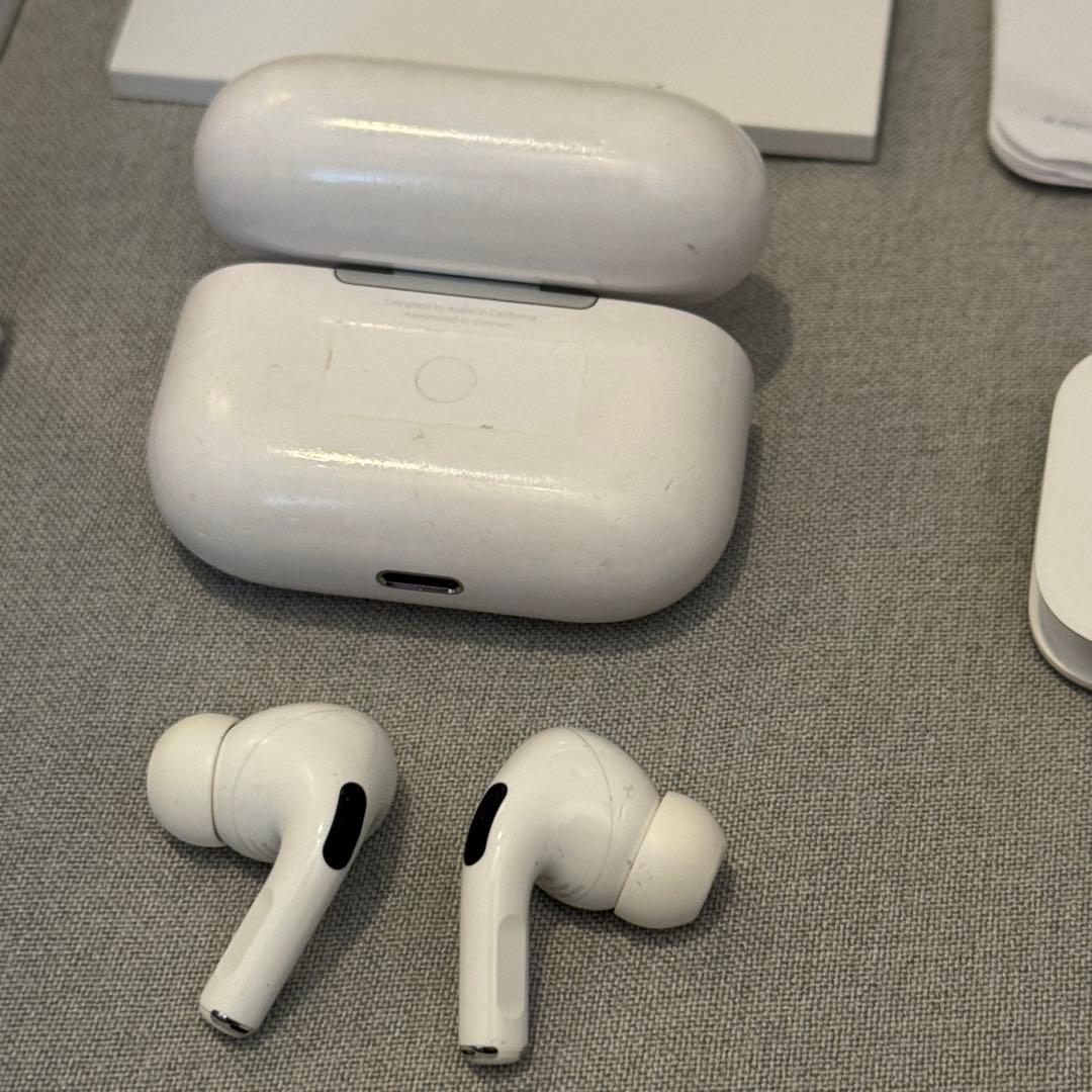 AirPods Pro 第1世代箱イヤーチップ付き MLWK3J/Aイヤーピース