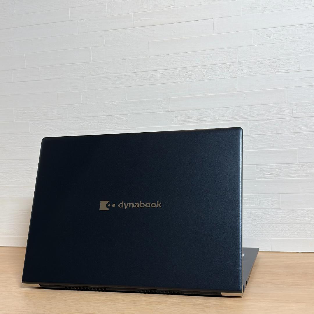 Dynabook　10世代i5　高年式　極美品　AI搭載　SSD　オフィス　38