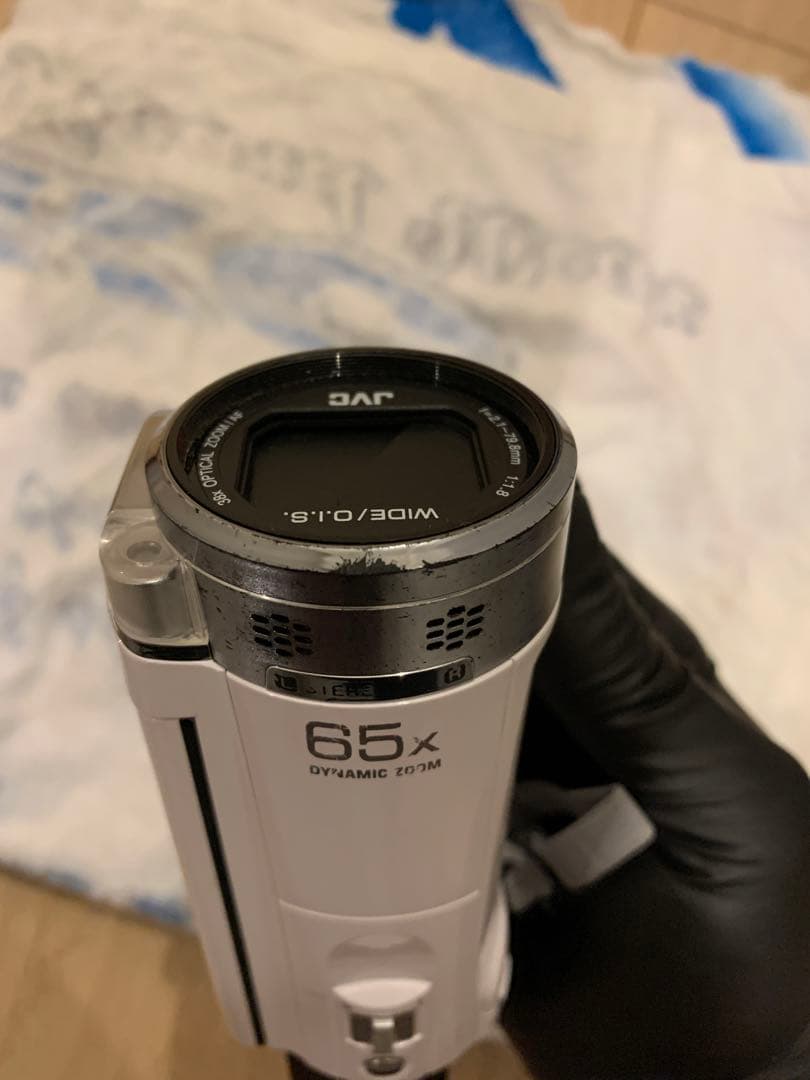 JVC Everio GZ-E565-W ホワイト ジャンク品