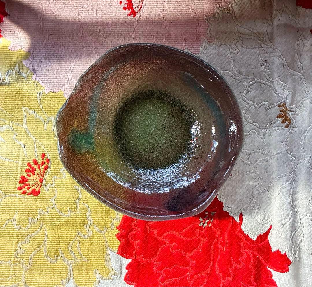 骨董　琉球ガラス　工芸ガラス　現代の名工　稲嶺盛吉　３色泡ガラス　小鉢 １客限り