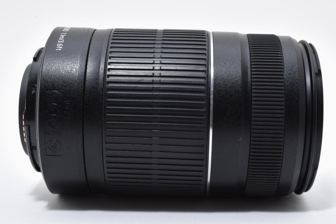 【美品】Canon EF-S 55-250mm F4-5.6 IS II 望遠