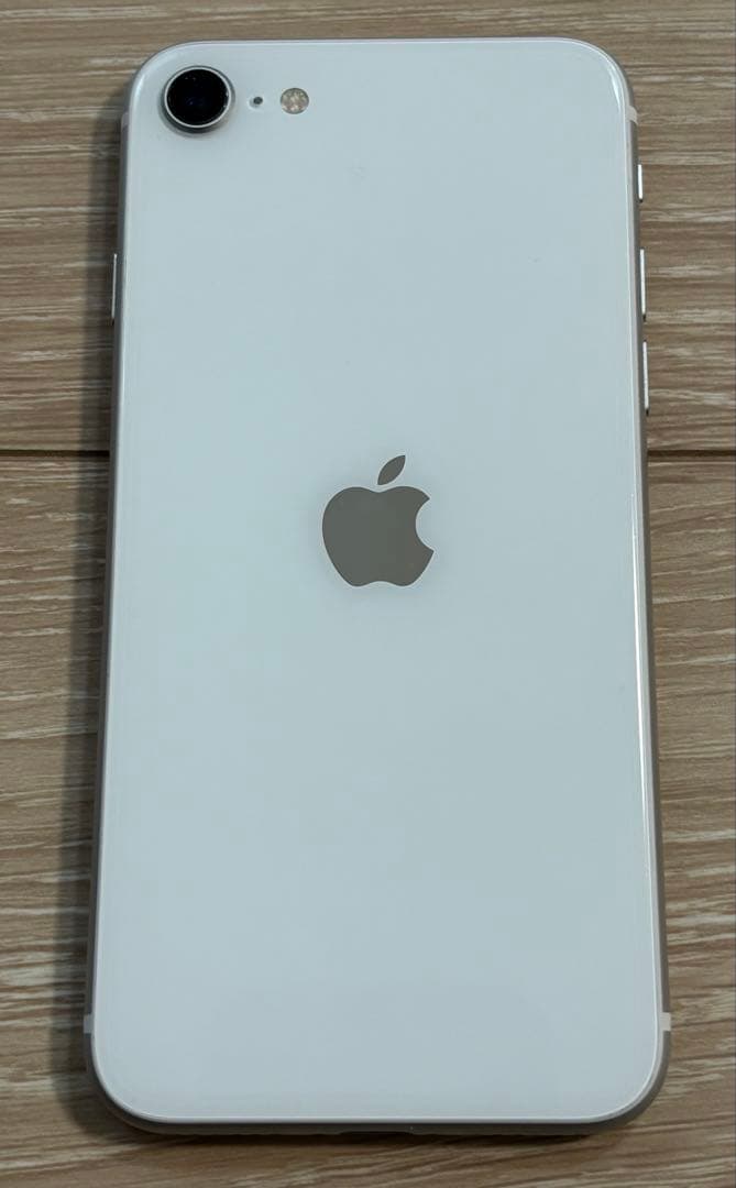 iPhoneSE 第2世代 128GB ホワイト SIMフリー バッテリー交換済