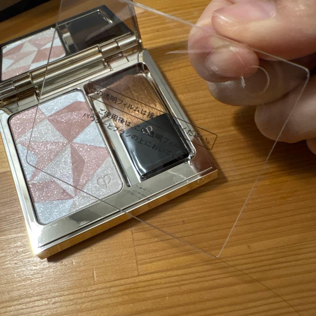 clé de peau BEAUTÉ レオスールデクラ 14