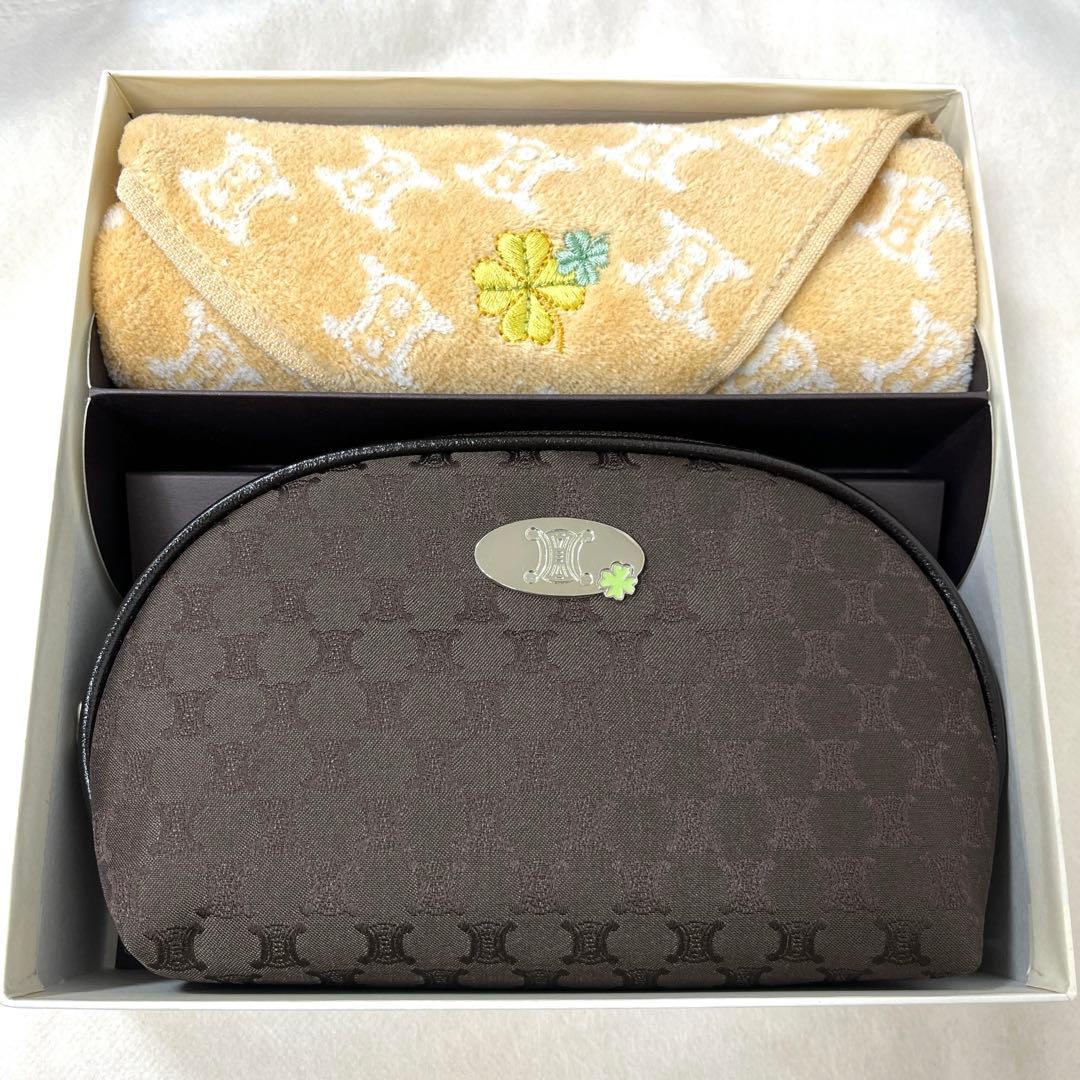 【箱入2点セット】<CELINE>セリーヌ　タオル・ポーチ　セット