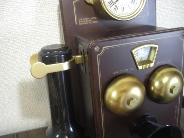 ◆クラリオン　HR3000A アンティーク風電話機型ラジオ・メッセージコーダー