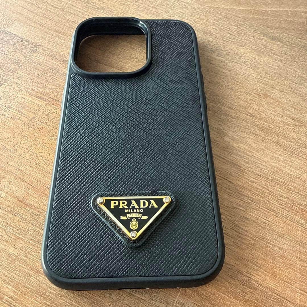 Prada スマホケース　iPhone14pro