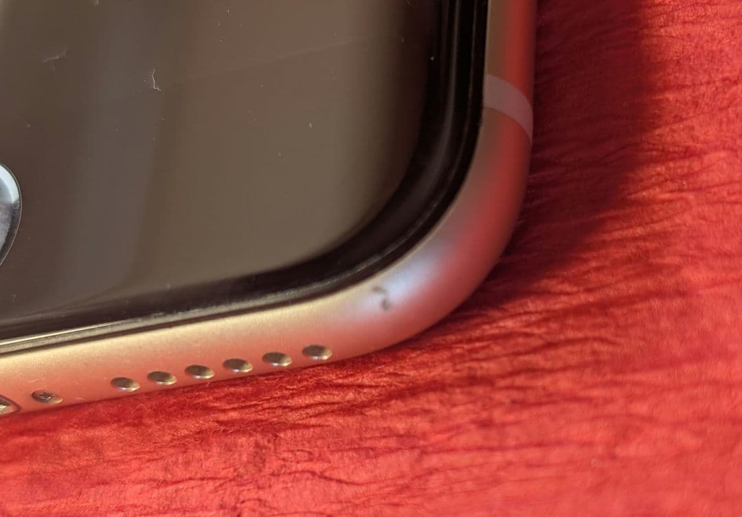 iPhone SE3 64GB スターライト SIMフリー